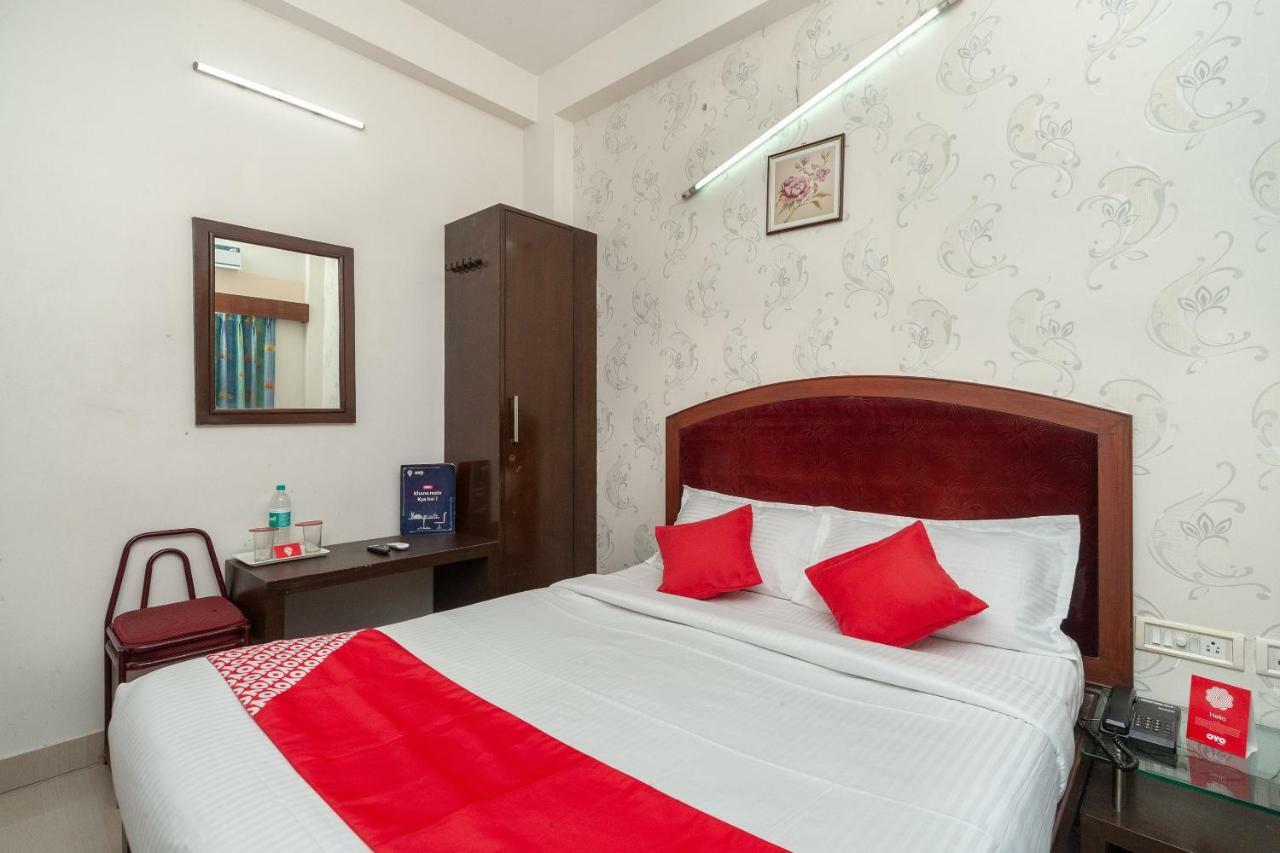 Oyo 8410 Rajeswari Tower Hotel Chennai Exterior photo