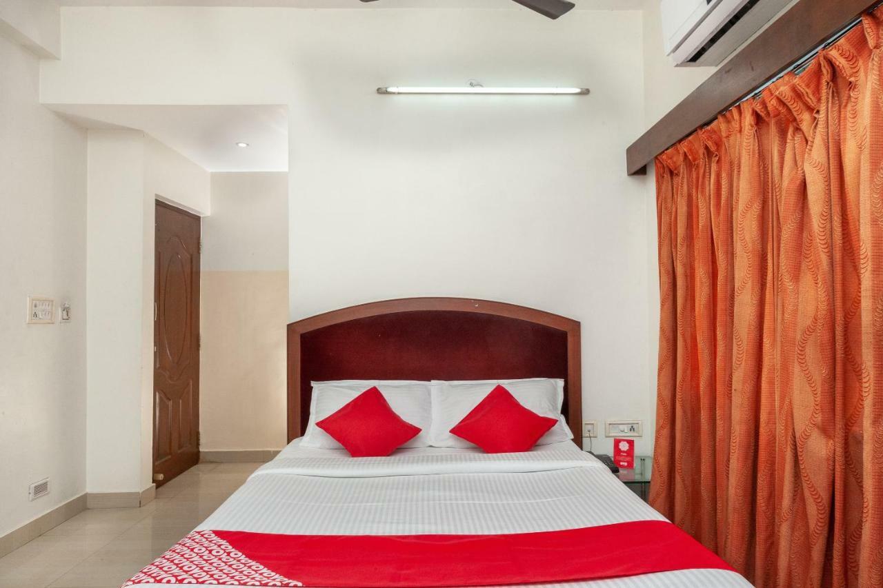 Oyo 8410 Rajeswari Tower Hotel Chennai Exterior photo